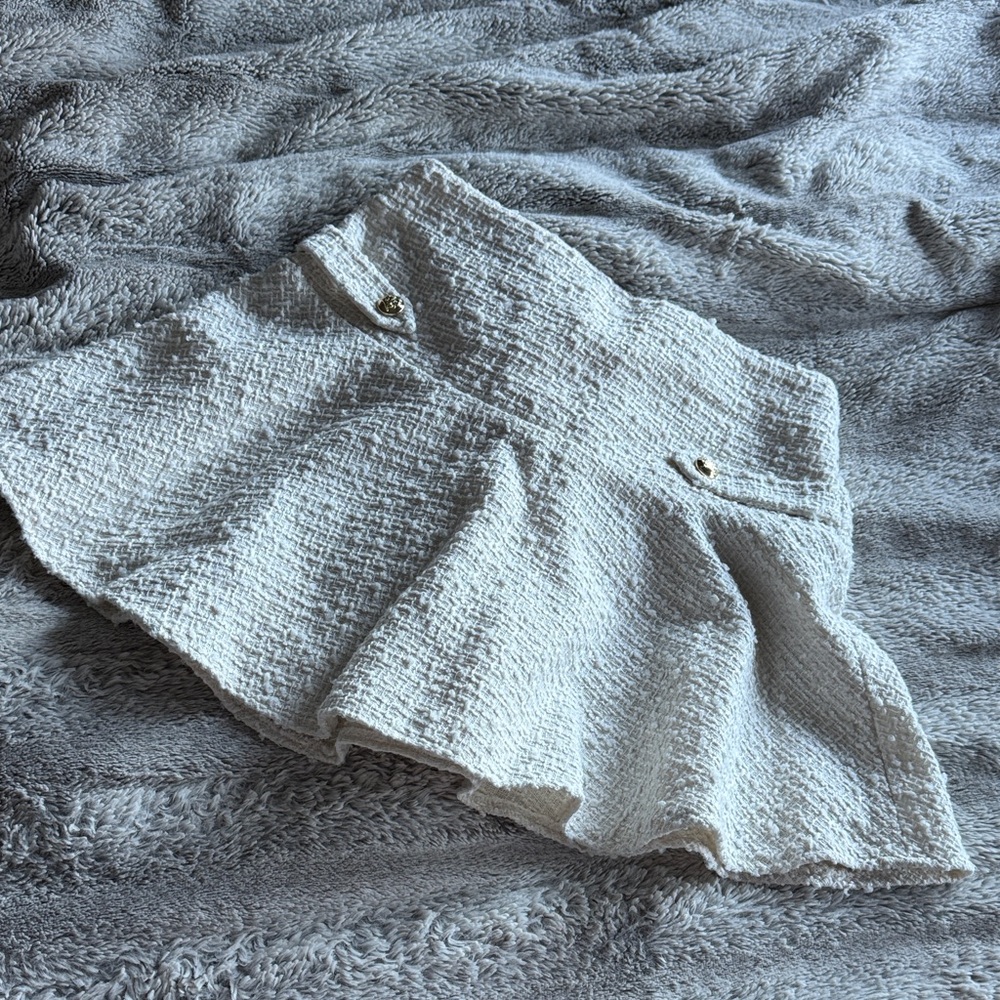 H&M White Textured Skirt